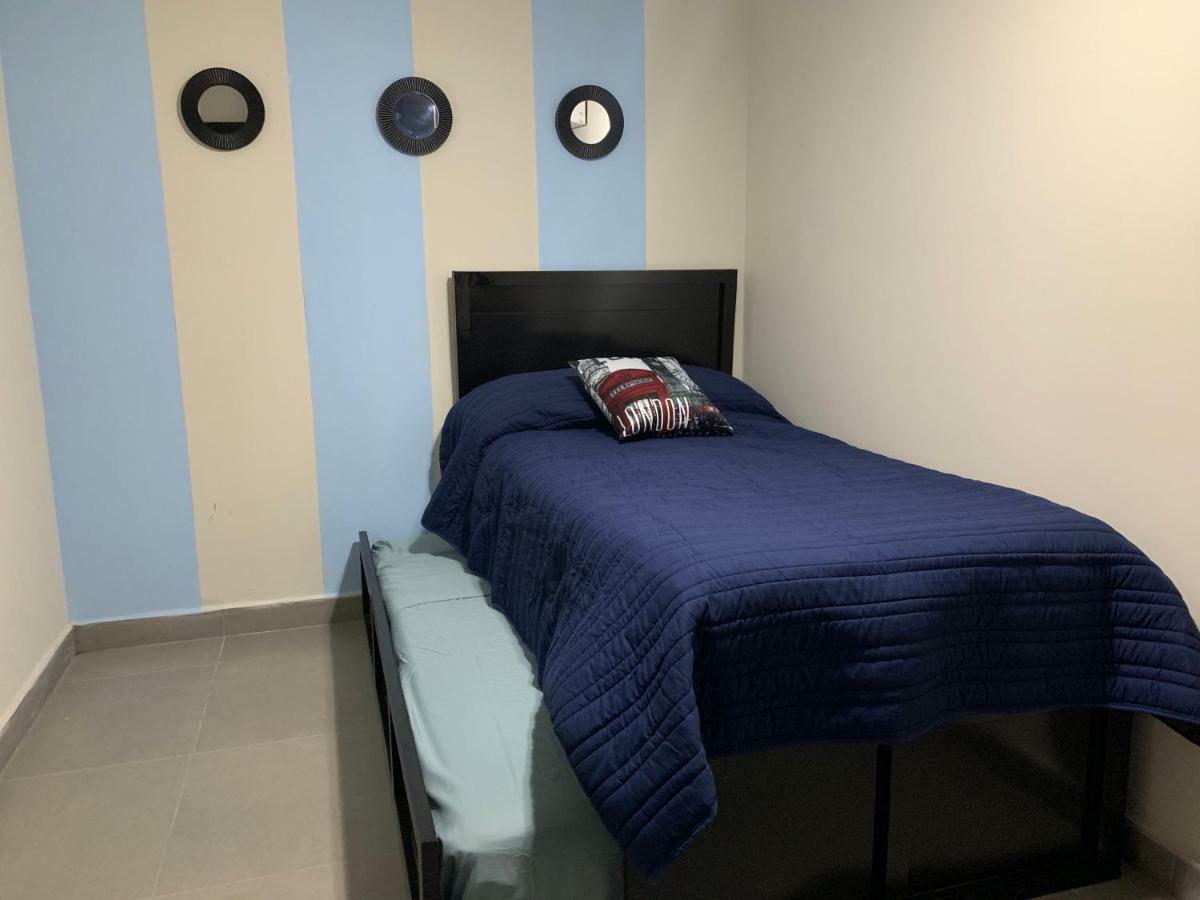 Zona Dorada: Amplio Departamento Para 12 Mazatlan Exterior photo